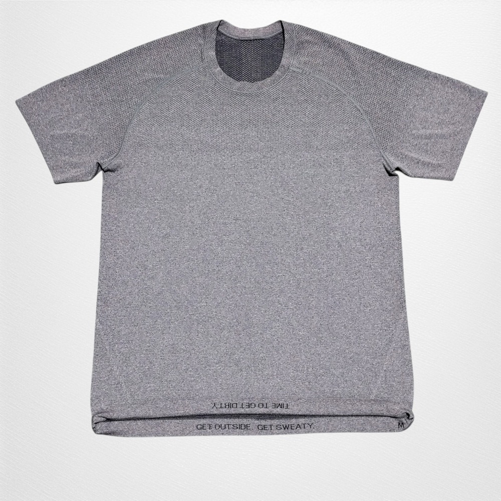 Lululemon Mens Medium Metal Vent Tech Gray Short Sleeve Performance Shirt